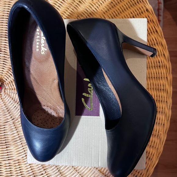 Navy blue Clarks pumps, heavenly star, genuine leather with cushioned insole - Picture 2 of 8